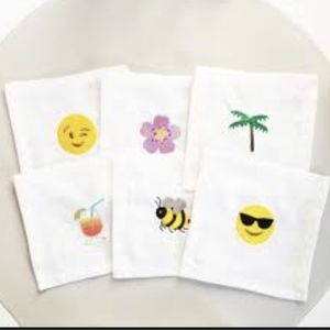NWT House of Pom Cocktail Napkins